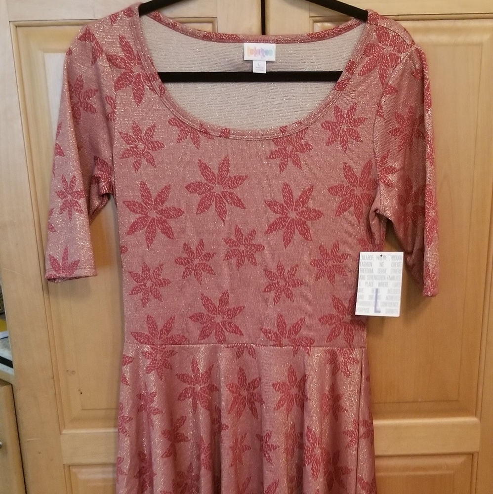 Sparkling Light red dress